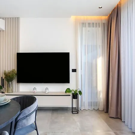 Fly - Ap2 - Mpolo Apartment Medulin